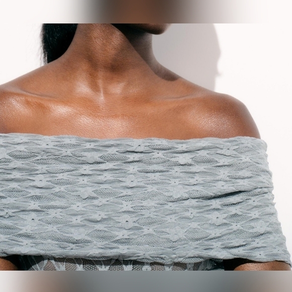 Zara Women's Off The Shoulder Lace Bodysuit | Bluish Gray | SMALL - Picture 2 of 12